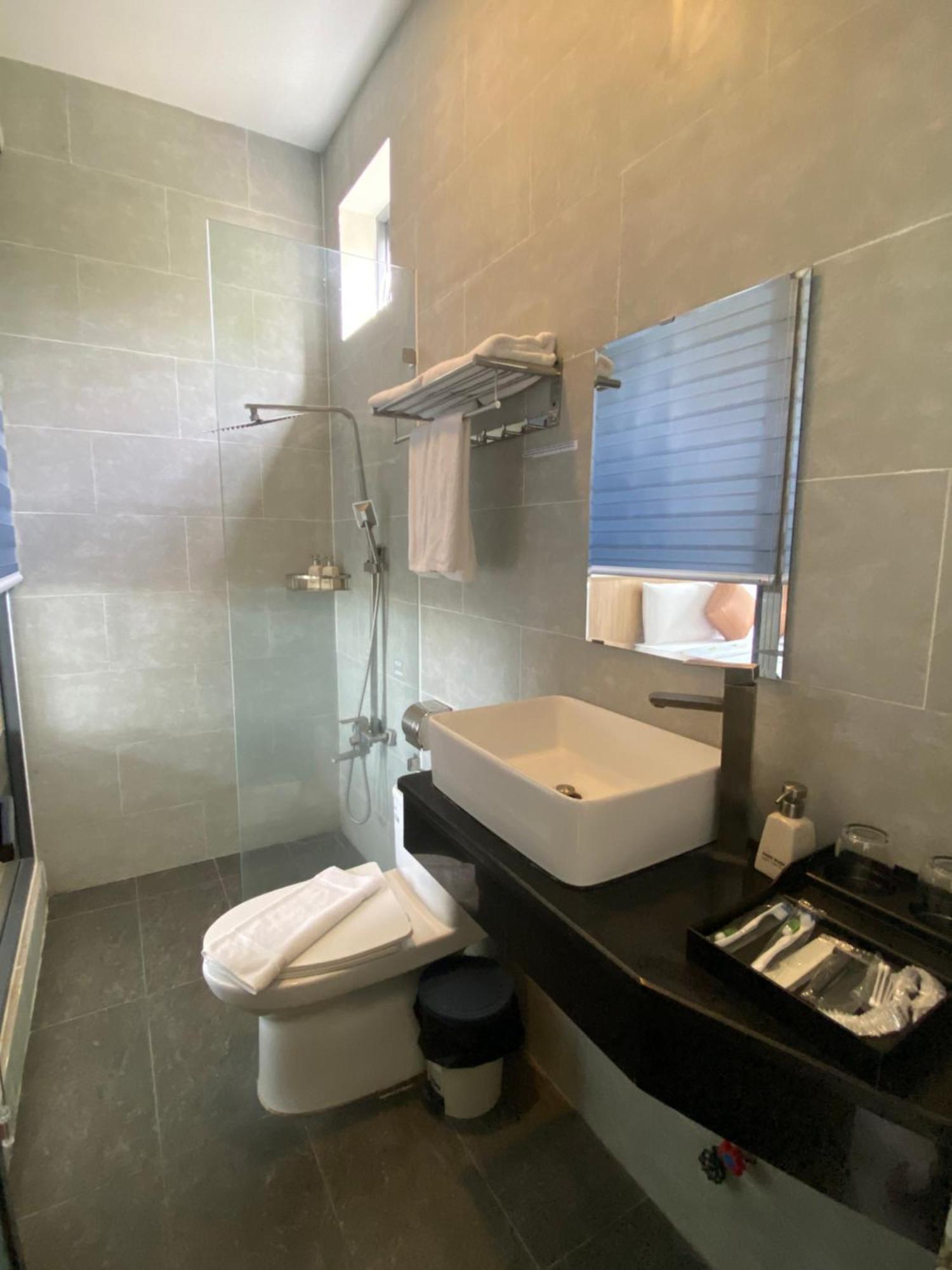 Ngoc Trai Xanh Bungalow 두옹 동 외부 사진